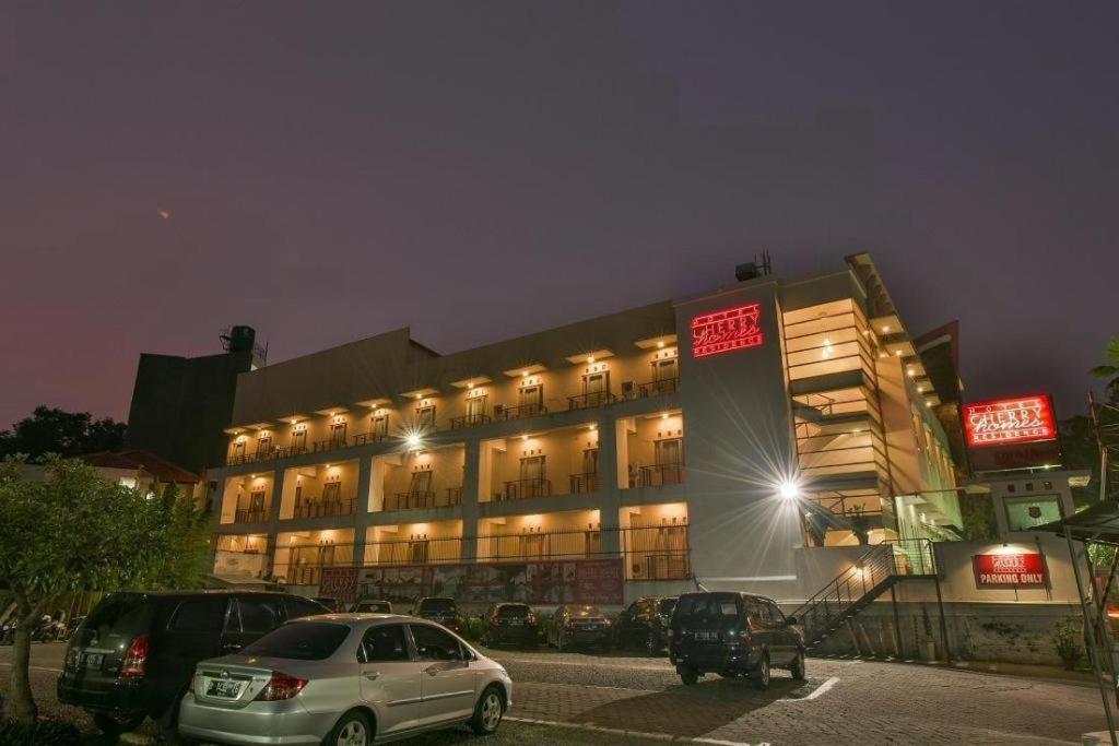 Hotel Reddoorz @ Cherry Homes Bandung
