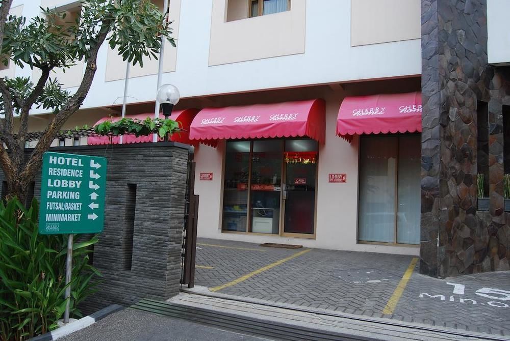 Reddoorz @ Cherry Homes Hotel