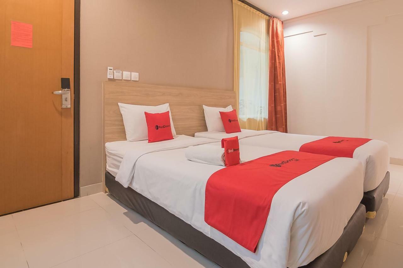 Reddoorz @ Cherry Homes Hotel Bandung