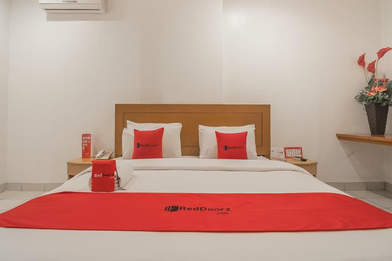Reddoorz @ Cherry Homes Hotel