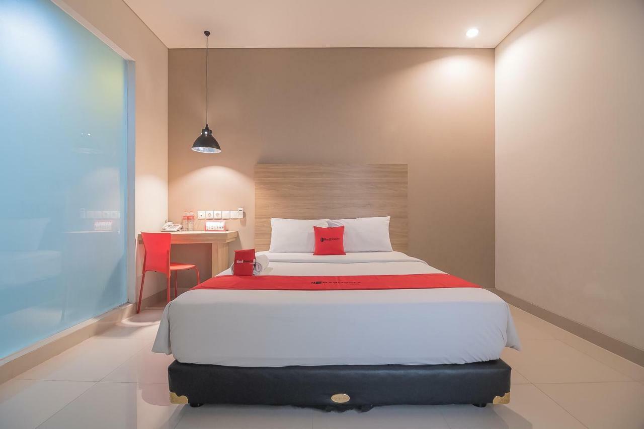 Hotel Reddoorz @ Cherry Homes Bandung